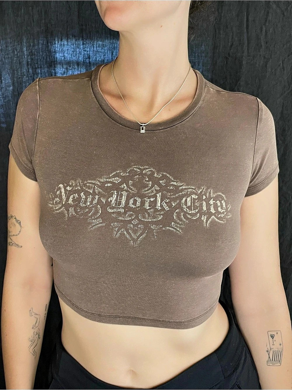 Garage New York City graphic crop tee Graphic Crop Tee Brown Size Medium